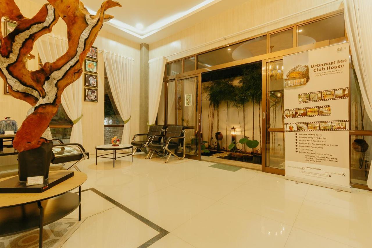 Urbanest Inn House Slipi Jakarta Eksteriør billede