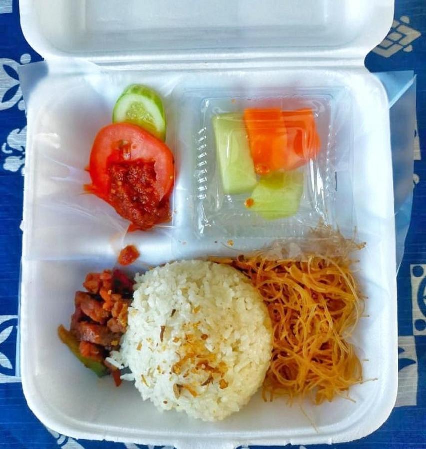 Urbanest Inn House Slipi Jakarta Eksteriør billede